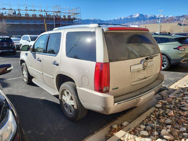 used 2009 Cadillac Escalade car, priced at $11,797