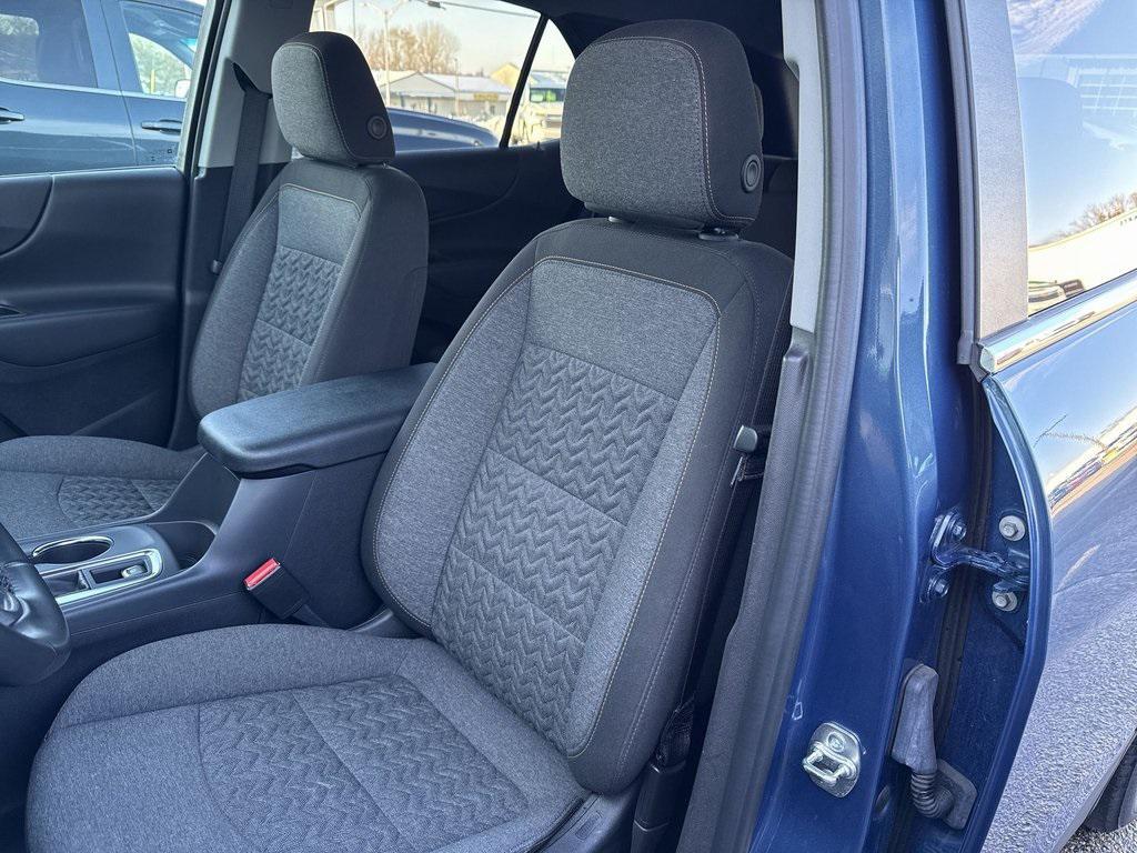 used 2024 Chevrolet Equinox car, priced at $21,982
