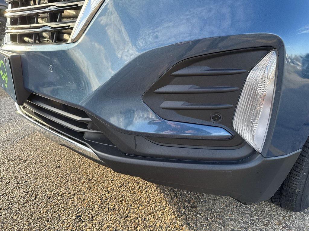 used 2024 Chevrolet Equinox car, priced at $21,982