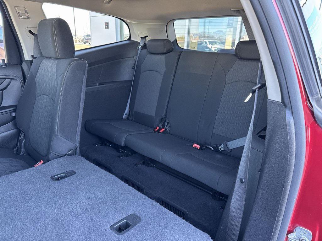 used 2014 Chevrolet Traverse car, priced at $8,932