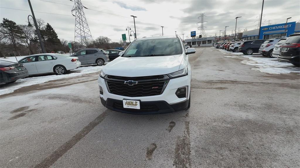 used 2023 Chevrolet Traverse car