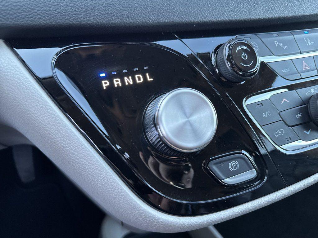 used 2023 Chrysler Pacifica car, priced at $23,996