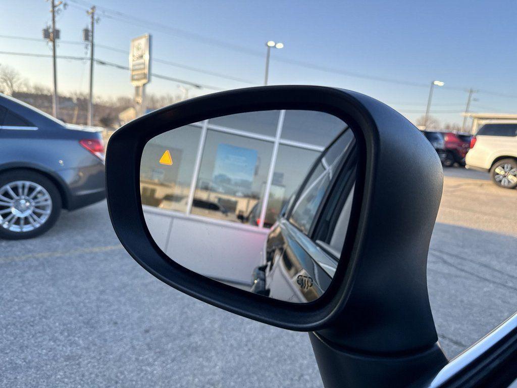 used 2023 Chrysler Pacifica car, priced at $23,996