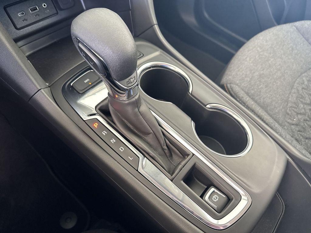 used 2023 Chevrolet Equinox car, priced at $23,320