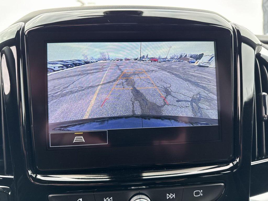 used 2023 Chevrolet Traverse car, priced at $30,451