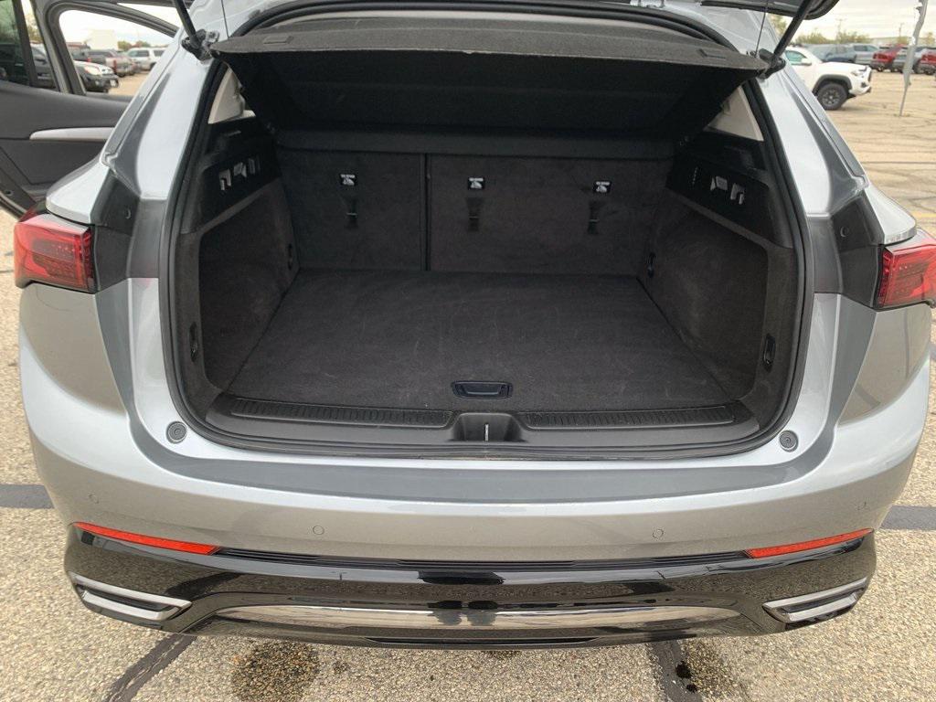 used 2025 Buick Envision car, priced at $30,369