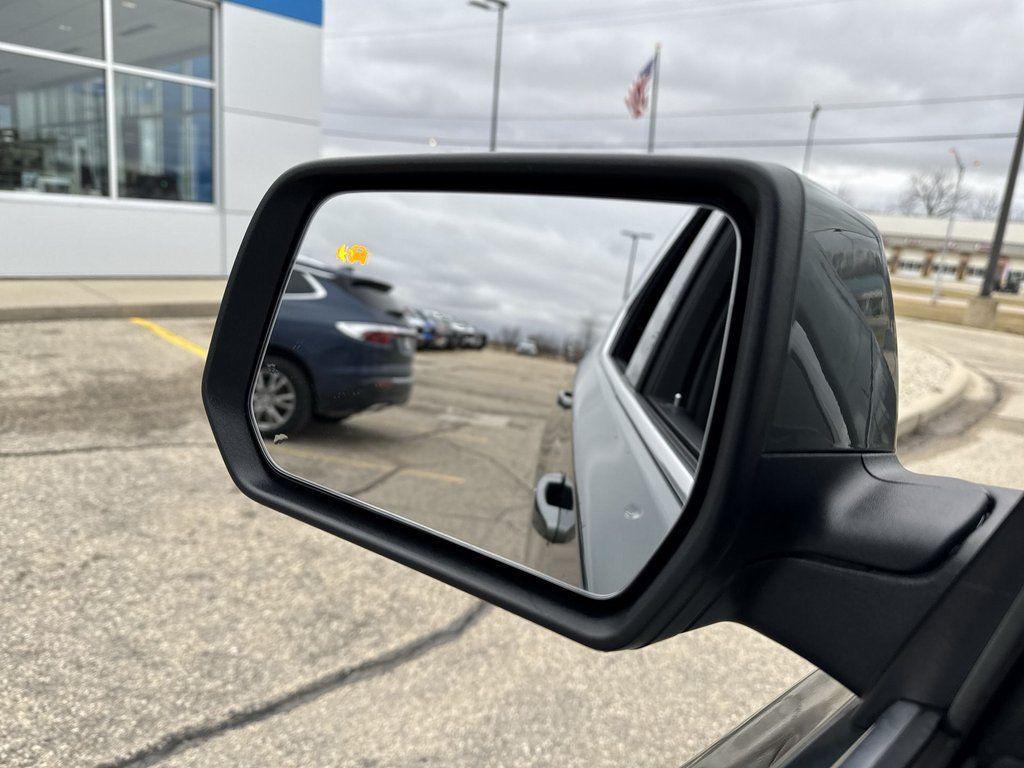 used 2023 Chevrolet Traverse car, priced at $32,985