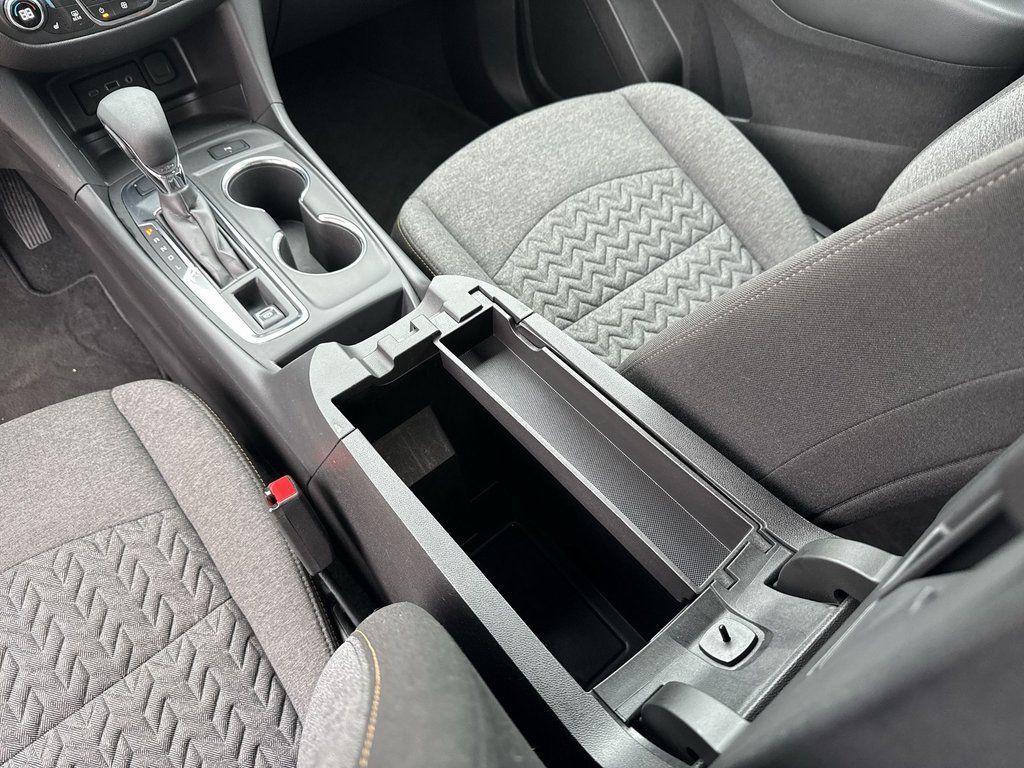 used 2024 Chevrolet Equinox car, priced at $21,994