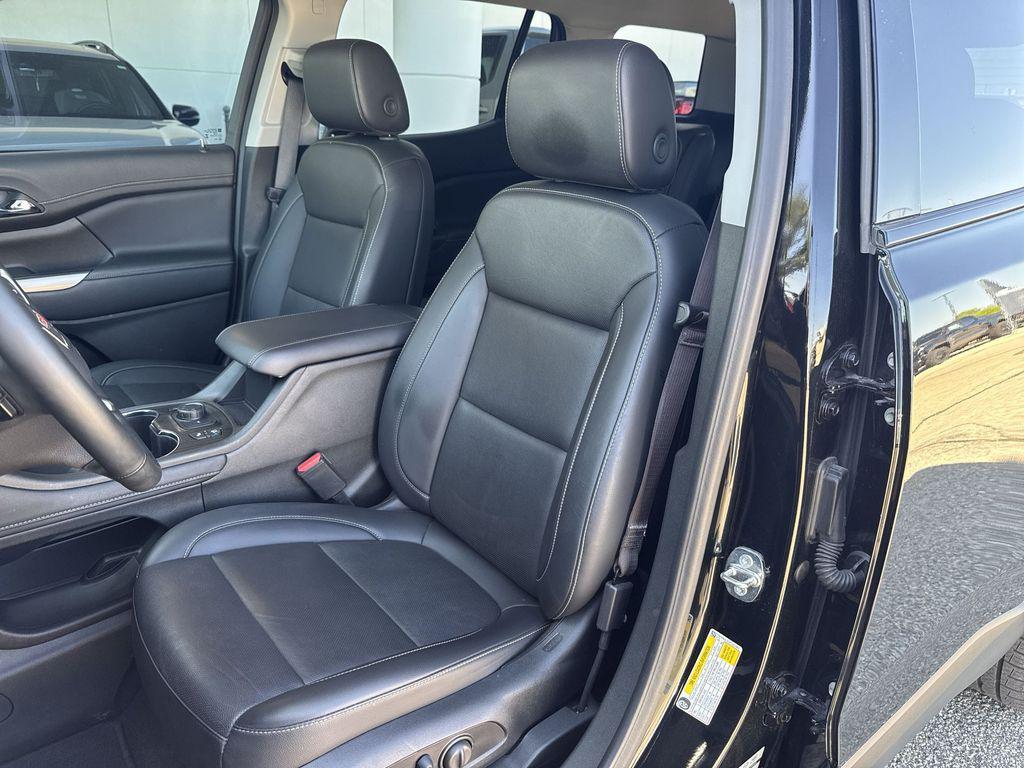 used 2023 GMC Acadia car, priced at $34,831