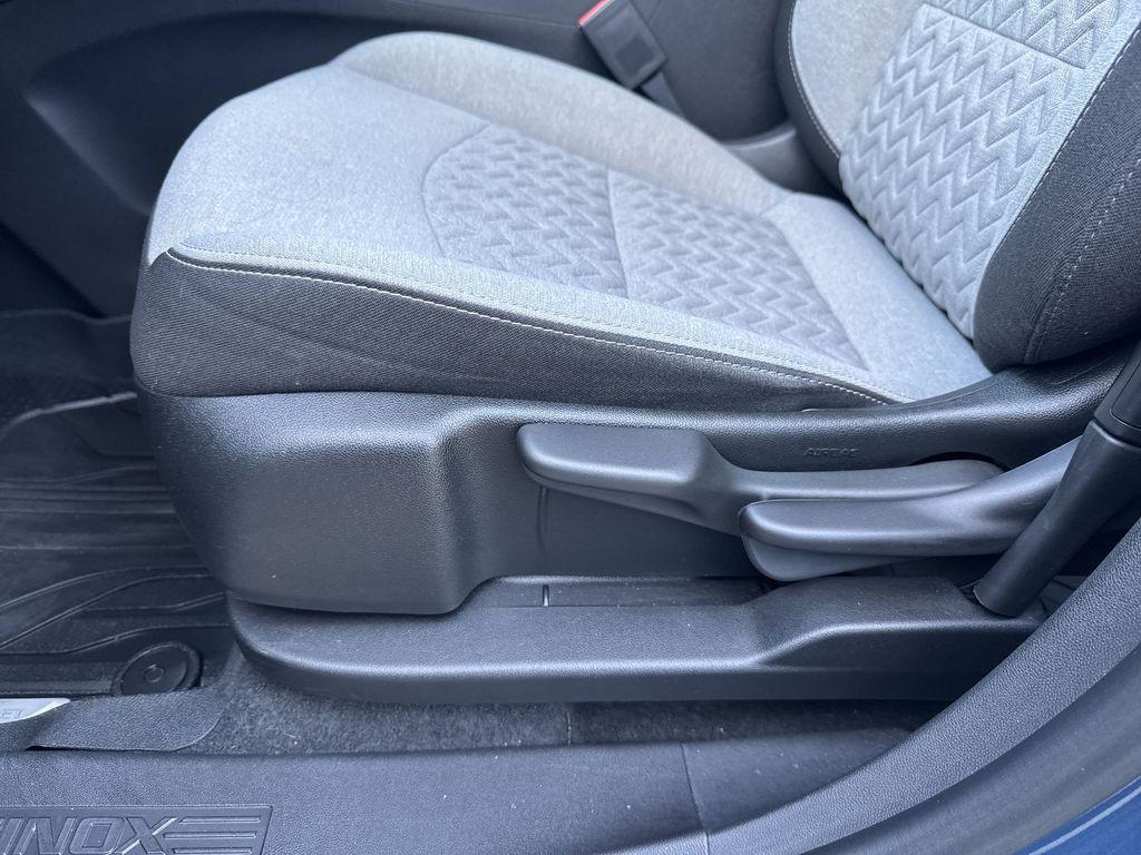 used 2024 Chevrolet Equinox car, priced at $20,290