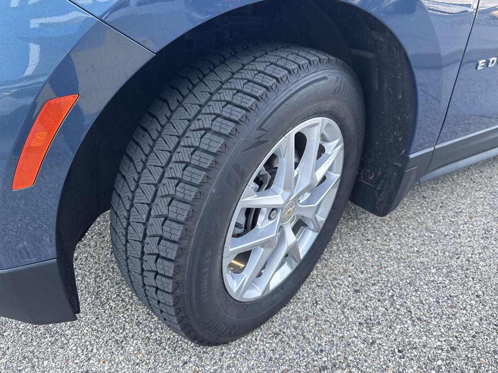 used 2024 Chevrolet Equinox car, priced at $20,290