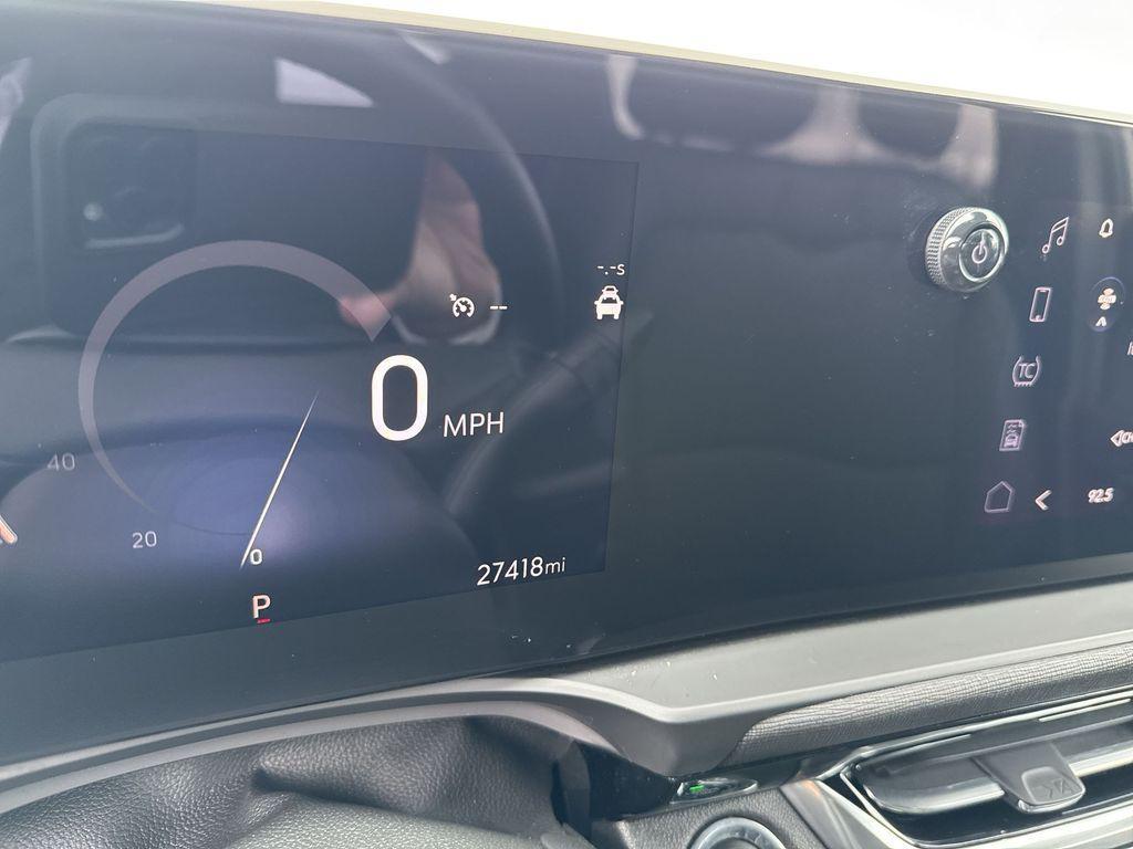 used 2024 Buick Envista car, priced at $24,453