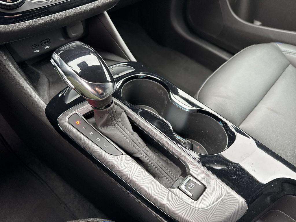 used 2024 Buick Envista car, priced at $24,453