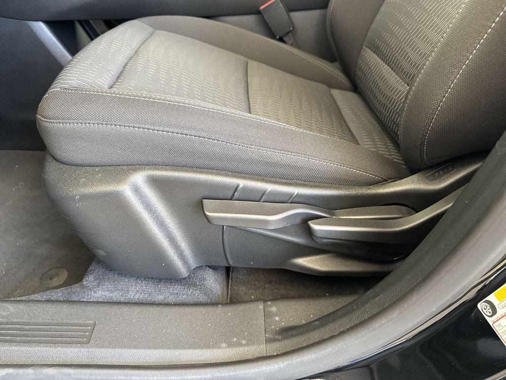 used 2026 Chevrolet Equinox car, priced at $29,684