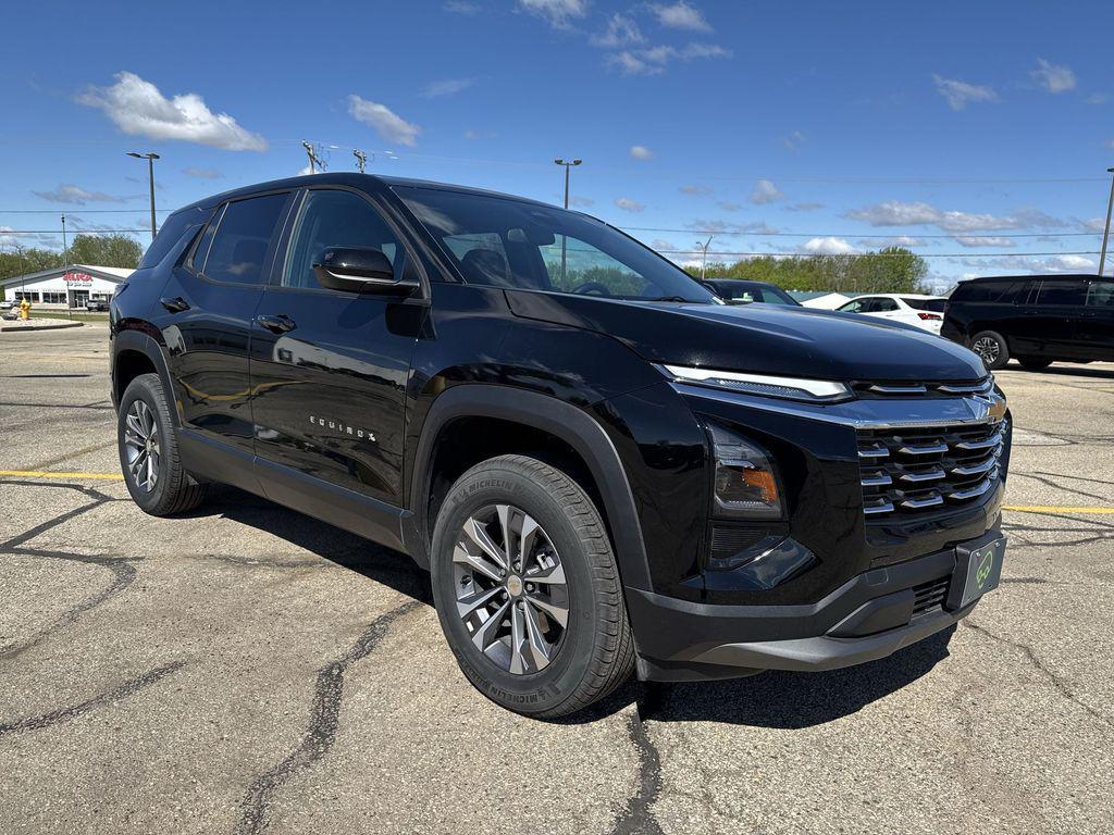 used 2026 Chevrolet Equinox car, priced at $29,684