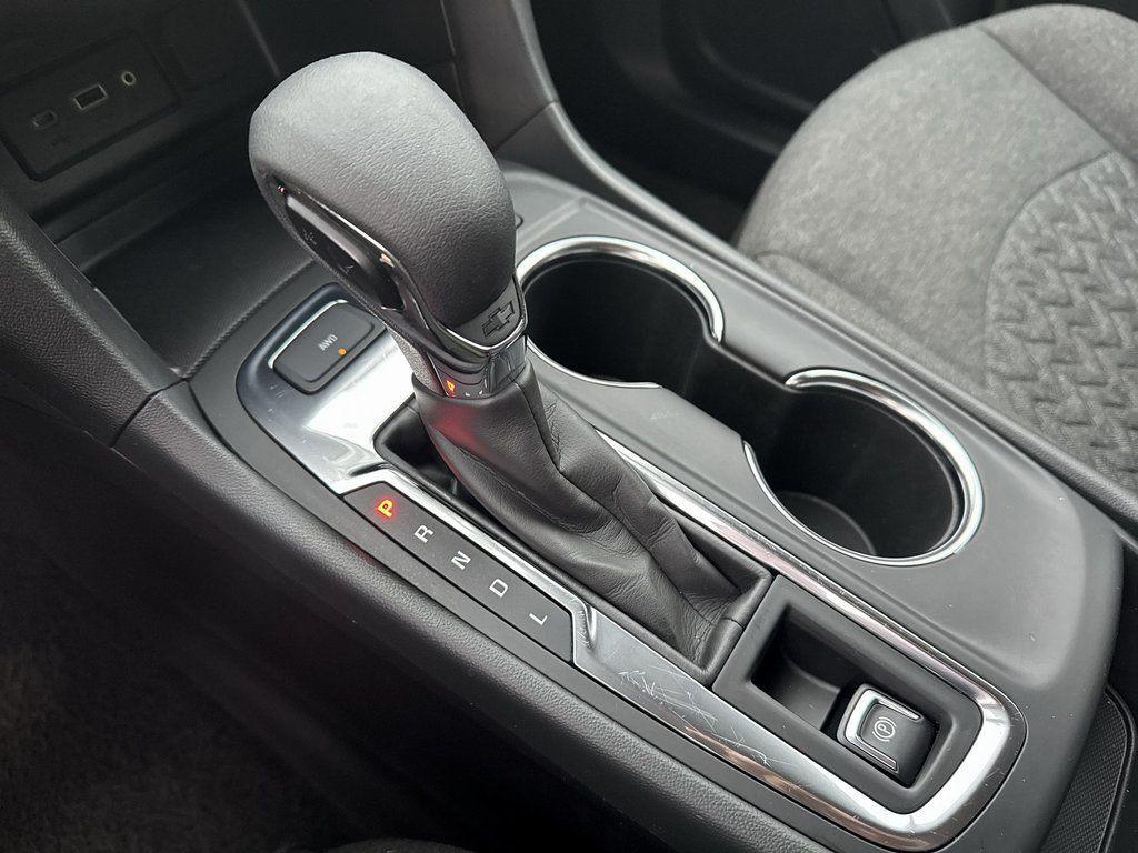 used 2024 Chevrolet Equinox car, priced at $22,719