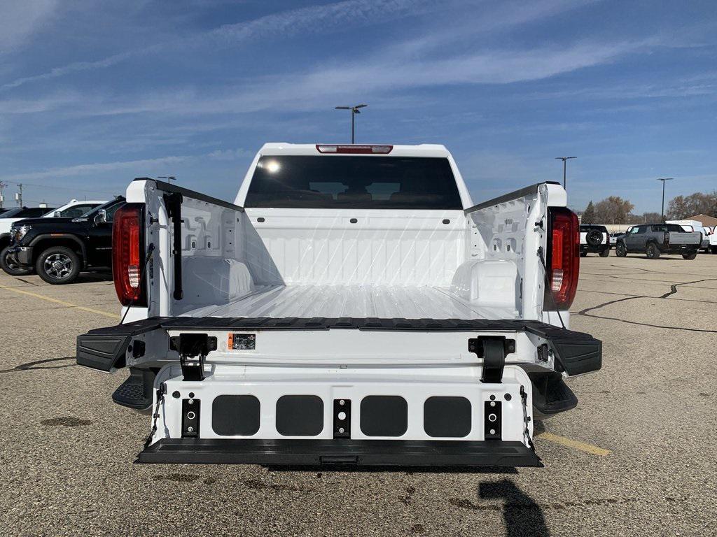used 2025 GMC Sierra 1500 car, priced at $42,324