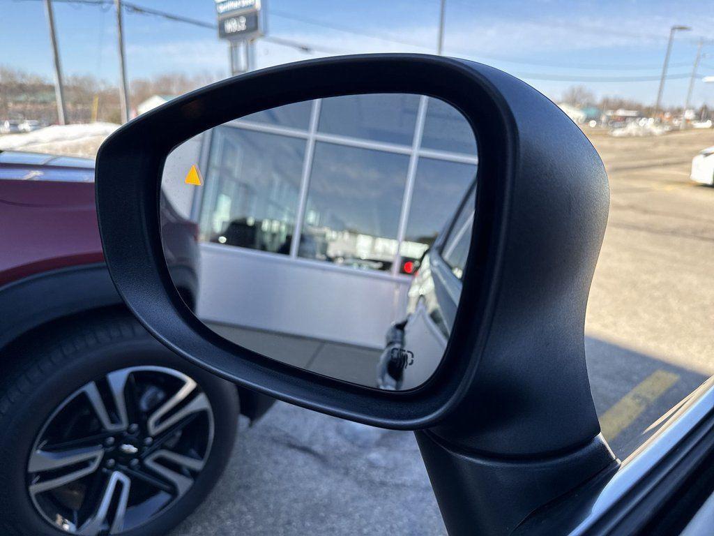 used 2023 Chrysler Pacifica car, priced at $24,953