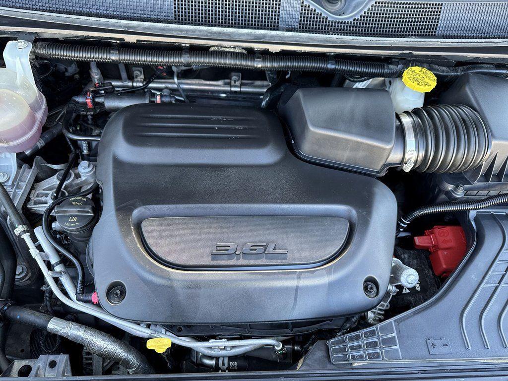 used 2023 Chrysler Pacifica car, priced at $24,953