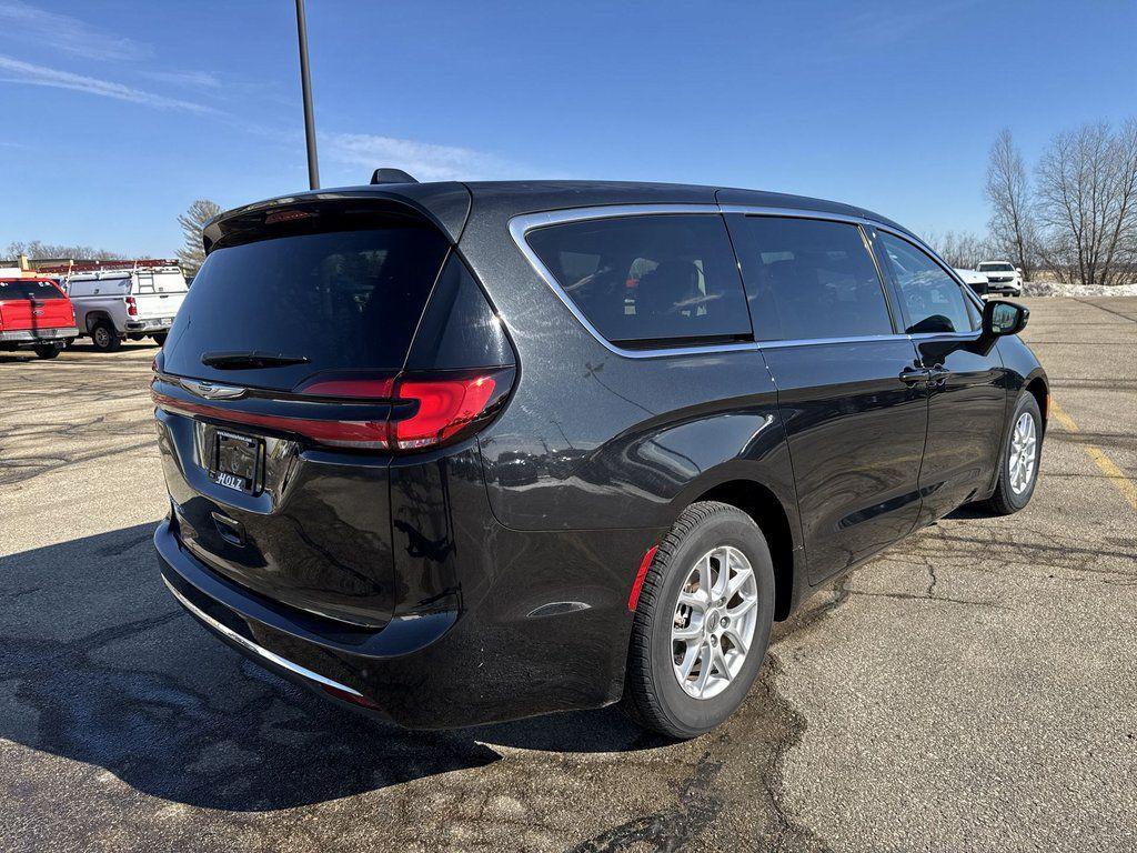 used 2023 Chrysler Pacifica car, priced at $24,953
