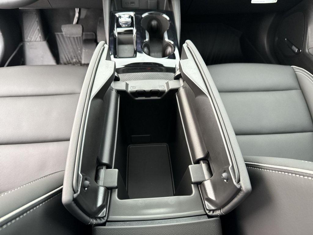 new 2026 Buick Envision car, priced at $53,620