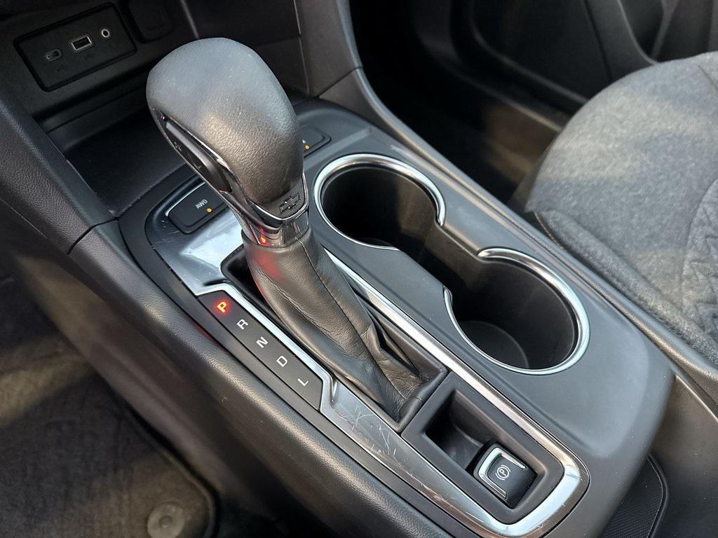 used 2024 Chevrolet Equinox car, priced at $21,754