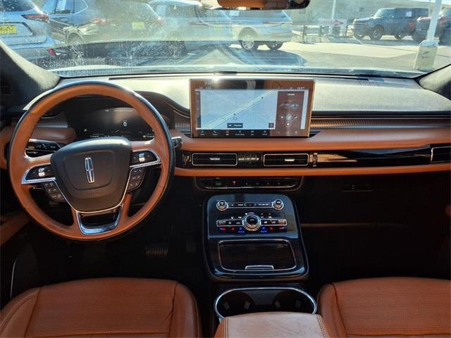 used 2022 Lincoln Nautilus car, priced at $37,991