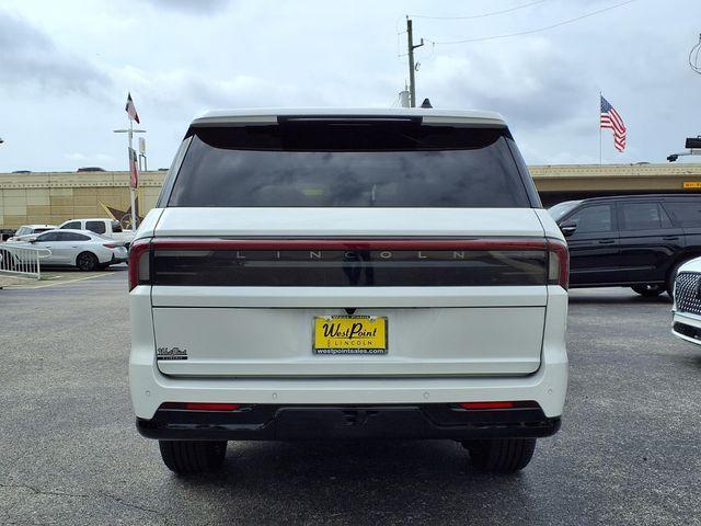new 2026 Lincoln Navigator L car, priced at $115,605