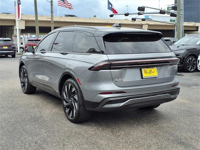 new 2025 Lincoln Nautilus car, priced at $61,337