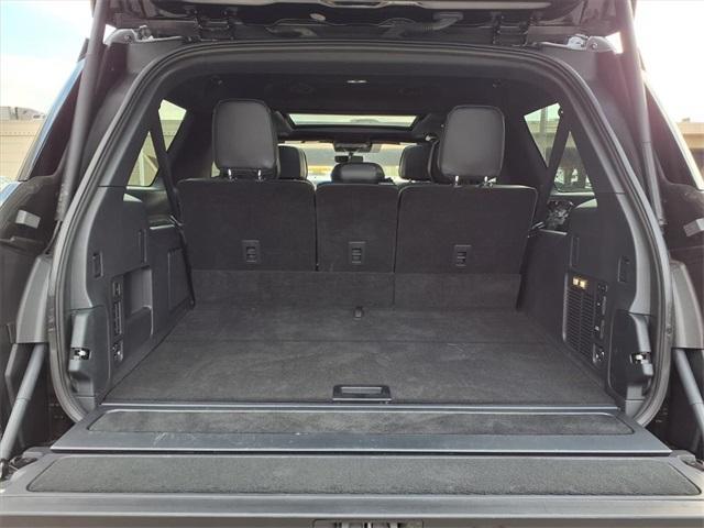 new 2025 Lincoln Navigator L car, priced at $103,661