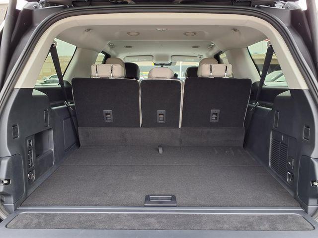 new 2026 Lincoln Navigator car, priced at $90,573