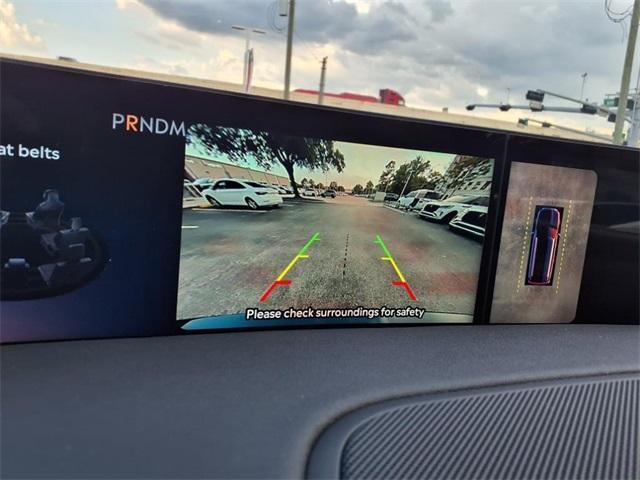 new 2025 Lincoln Navigator car, priced at $99,058