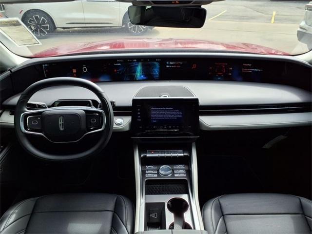 new 2025 Lincoln Nautilus car, priced at $56,119