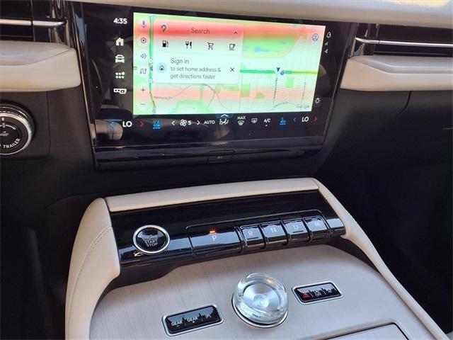 new 2025 Lincoln Navigator car, priced at $100,349