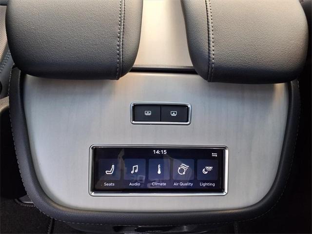 new 2025 Lincoln Navigator car, priced at $99,058