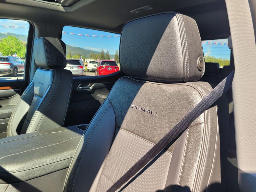 new 2026 GMC Sierra 1500 car, priced at $70,901