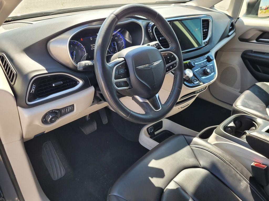 used 2023 Chrysler Pacifica car, priced at $20,368