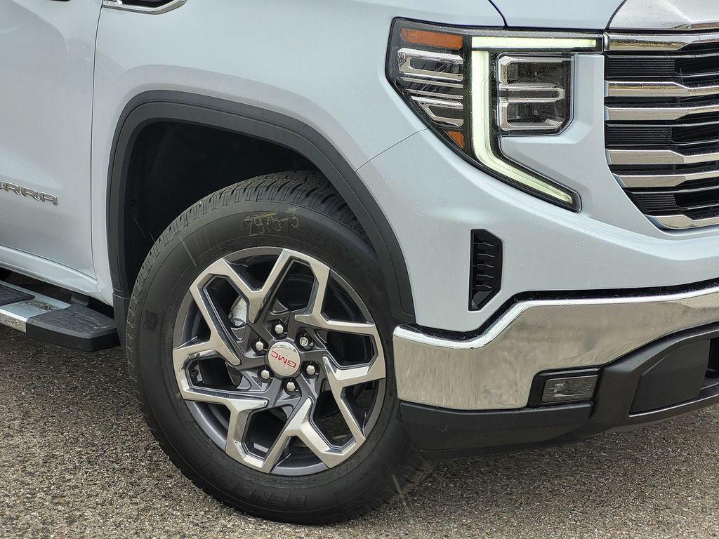 new 2026 GMC Sierra 1500 car, priced at $59,141