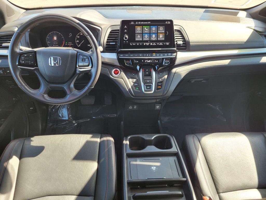 used 2025 Honda Odyssey car, priced at $35,484