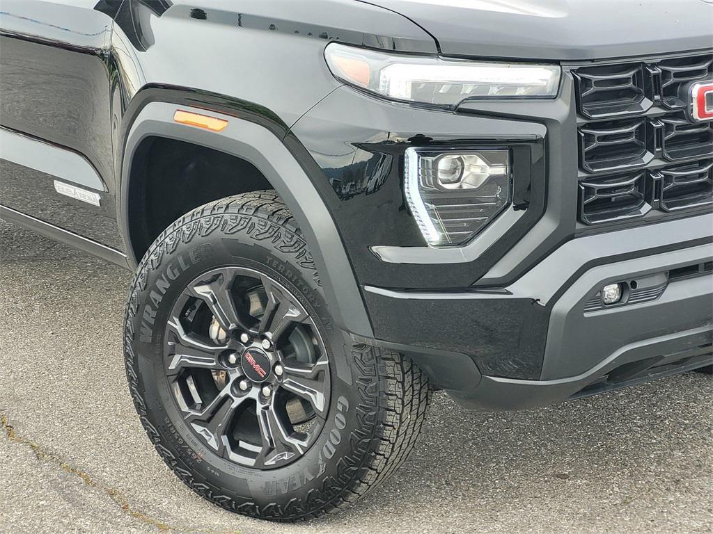 new 2025 GMC Canyon car, priced at $42,275