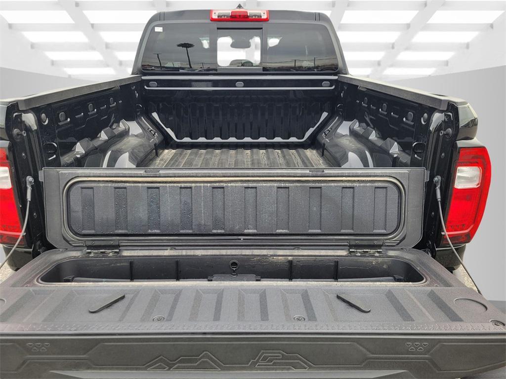 new 2025 GMC Canyon car, priced at $42,275