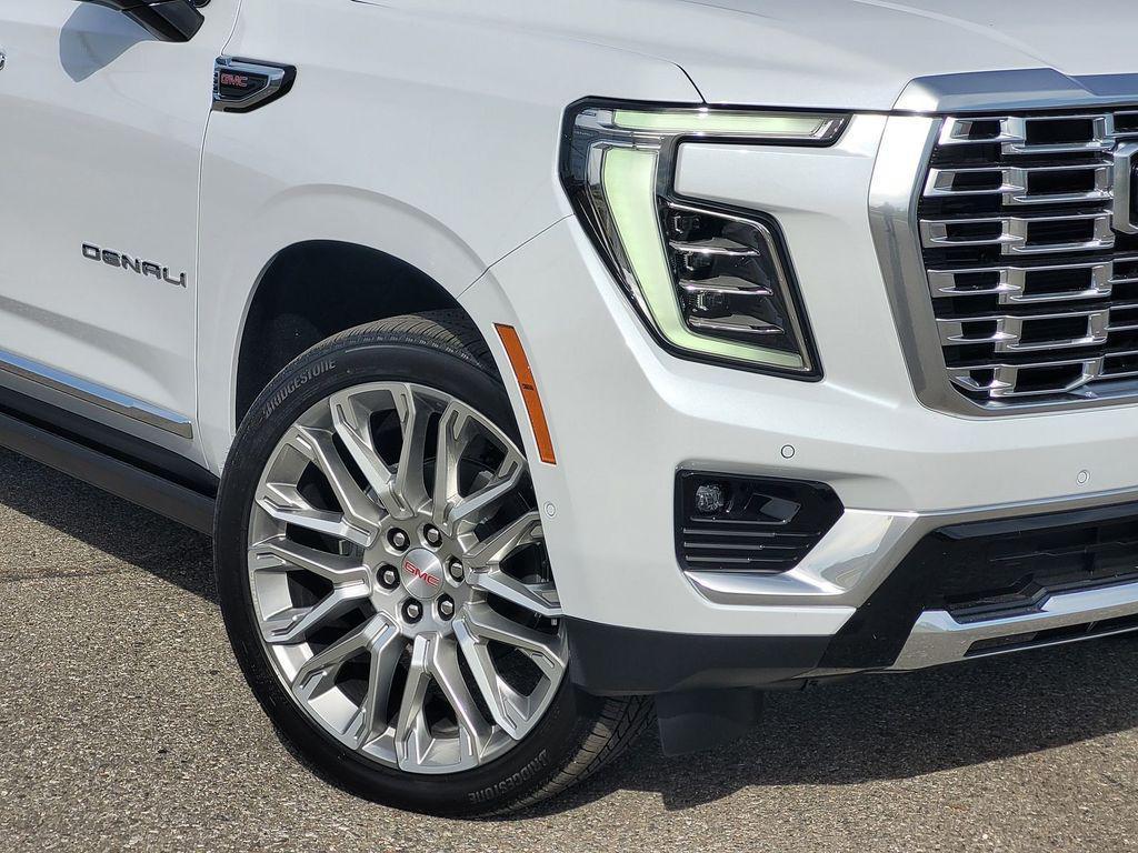 new 2026 GMC Yukon XL car, priced at $100,671