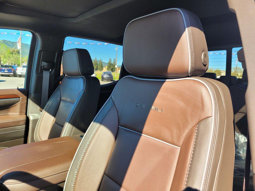 new 2026 GMC Sierra 1500 car, priced at $71,901