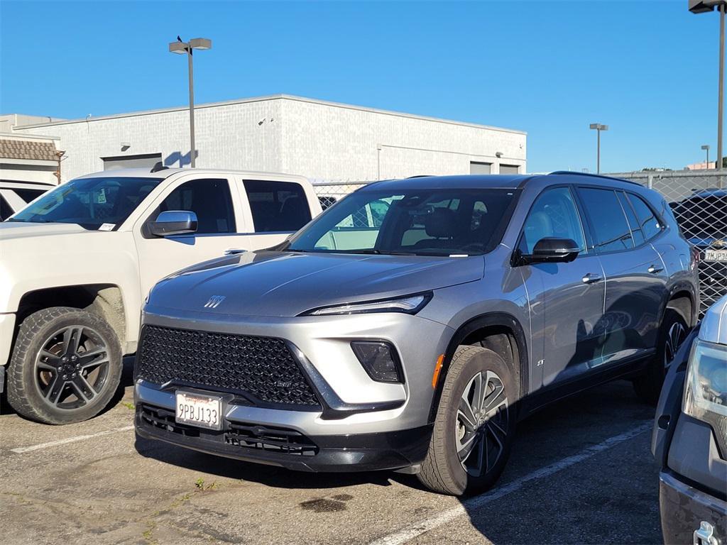 used 2025 Buick Enclave car, priced at $27,599