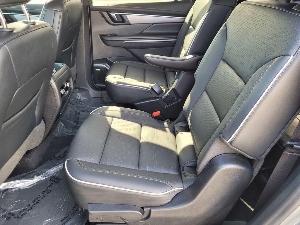used 2025 Buick Enclave car, priced at $30,575
