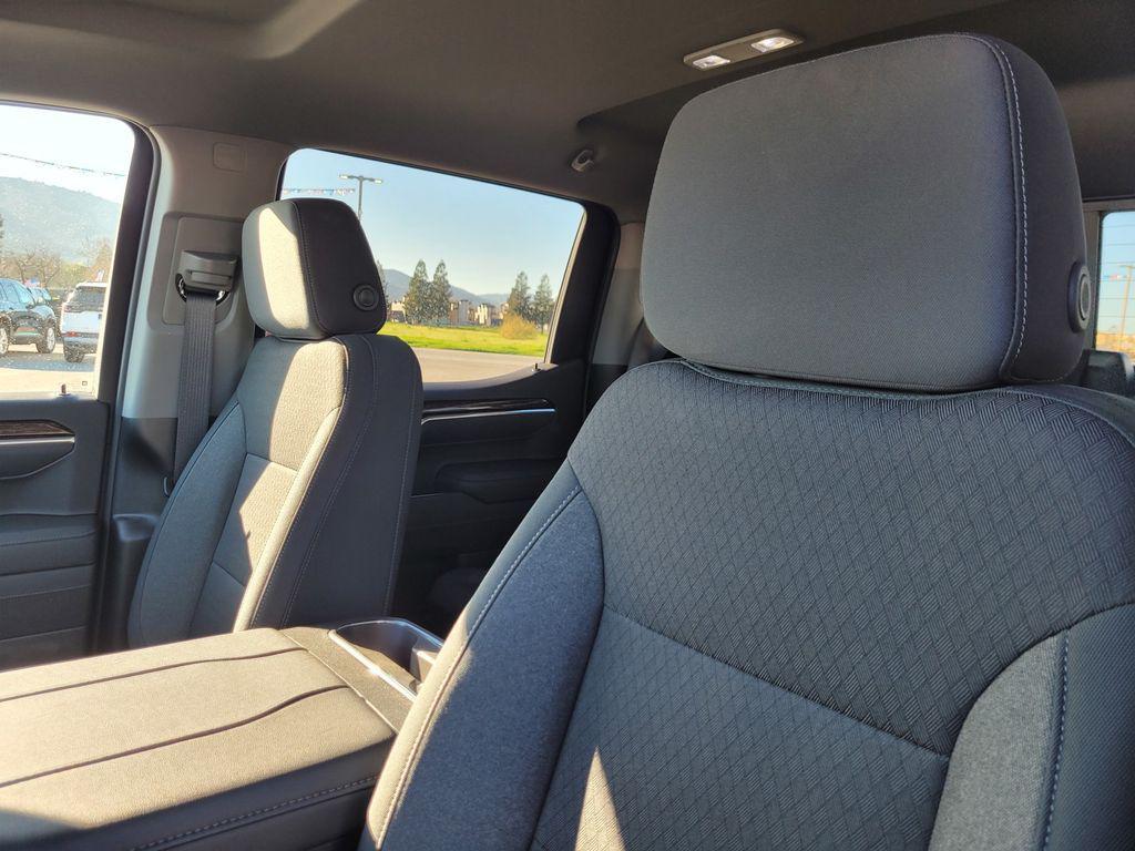 new 2026 GMC Sierra 1500 car, priced at $61,051