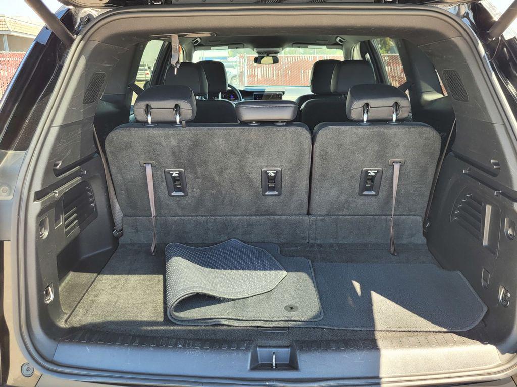 used 2024 GMC Acadia car, priced at $35,440