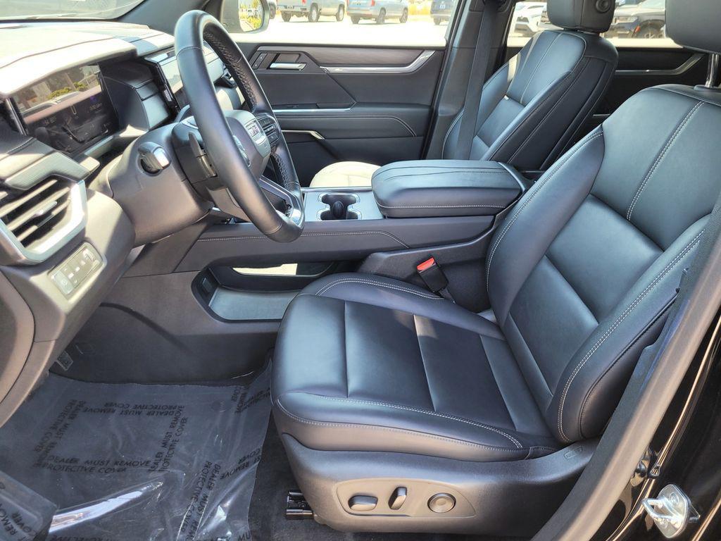 used 2024 GMC Acadia car, priced at $35,440