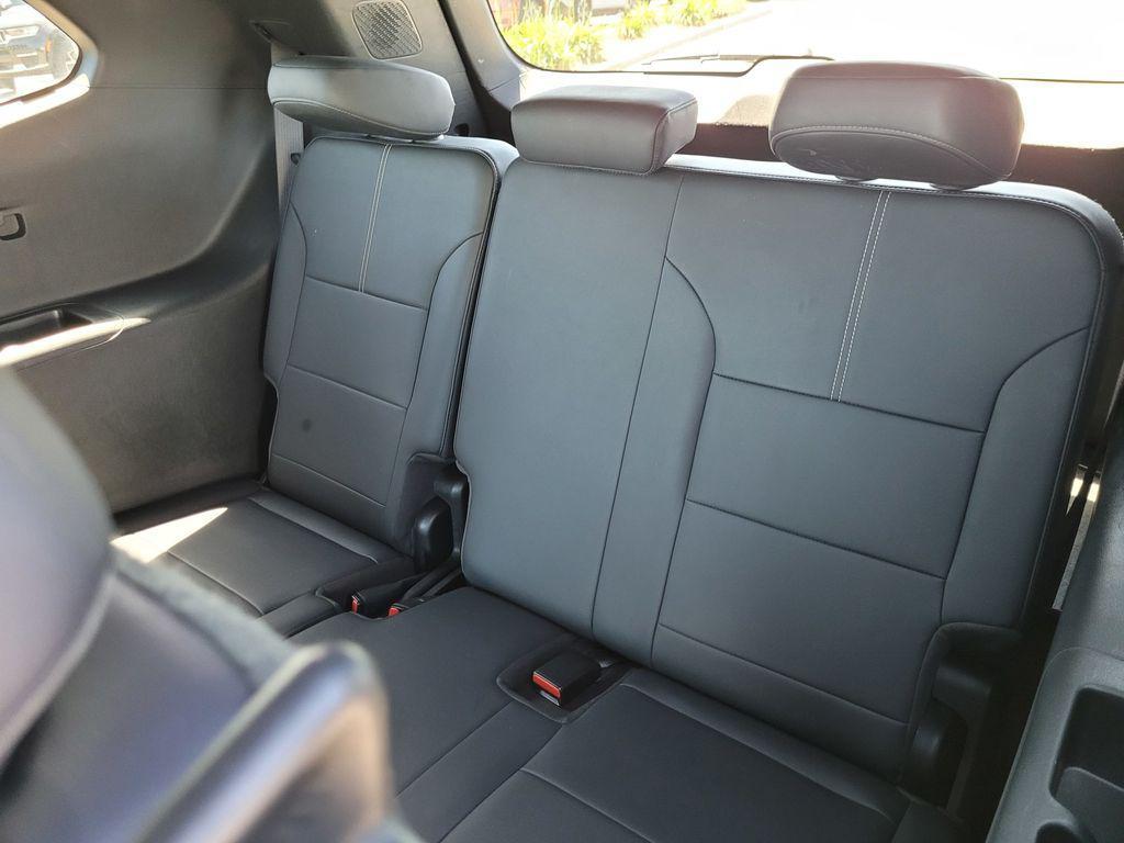 used 2024 GMC Acadia car, priced at $35,440