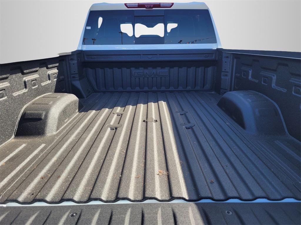 new 2026 GMC Sierra 2500 car, priced at $94,031